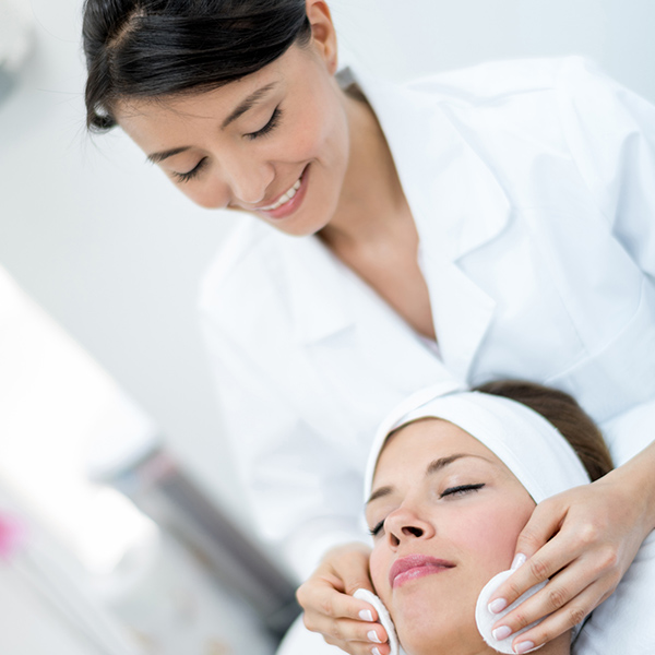 GettyImages-471772622-6x6